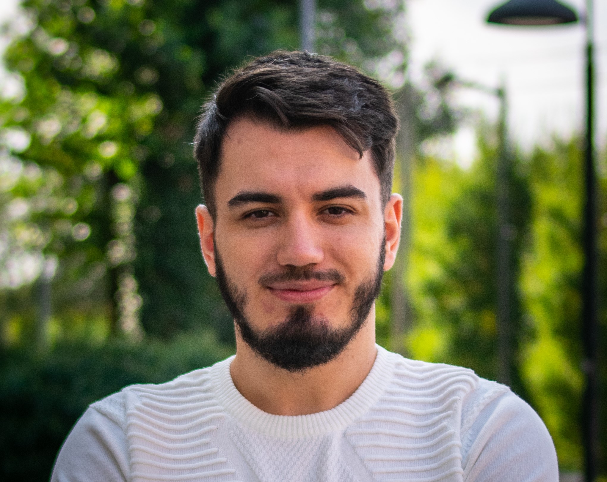 Software Developer and Blogger Cosmin Angheluta’s Journey From a Story Listener to a Storyteller